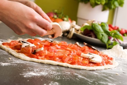 Jak powstaje pizza